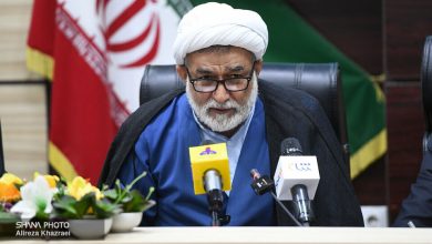 توجه به بخش خصوصی برای سرمایه‌گذاری در نفت، رئیس کمیسیون انرژی مجلس شورای اسلامی گفت: زمینه‌هایی برای سرمایه‌گذاری بخش خصوصی در صنایع بالادستی و پایین‌دستی پتروشیمی‌ها، همچنین نفت و گاز وجود دارد که ما نیز از آن حمایت می‌کنیم.